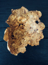 Load image into Gallery viewer, Llestr bwlyn / Burl vessel