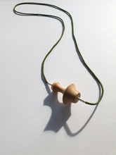 Load image into Gallery viewer, Casgliad Mwclis Troella Fi / Spin Me Necklace collection