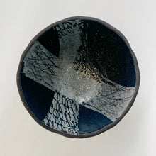 Load image into Gallery viewer, Powlen Mwsog #2 / Moss Bowl #2