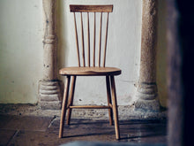 Load image into Gallery viewer, Cadair ochr / Side chair
