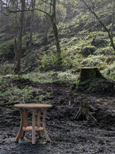 Load image into Gallery viewer, Bwrdd pumcoes / Five legged table
