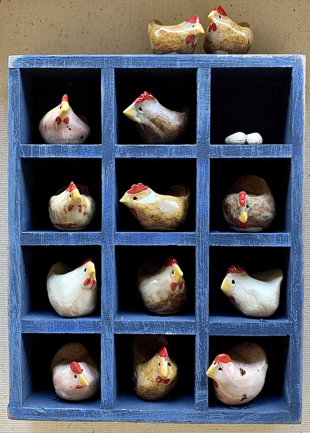 Cywion Glas / Blue Bantams