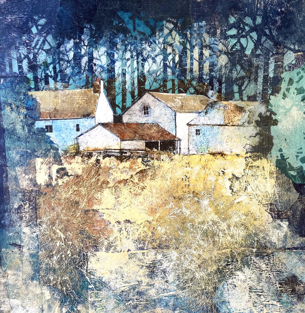 Gorwel Glas / Blue Horizon