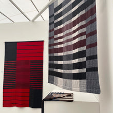 Load image into Gallery viewer, Carthen Bloc Coch / Red Block Blanket
