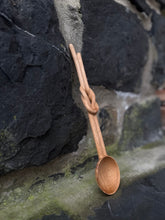 Load image into Gallery viewer, Llwyau Caru - Y Cwlwm / Love Spoon - The Knot
