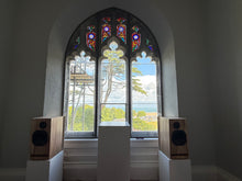 Load image into Gallery viewer, Seinyddion ffawydd / Beech Speakers
