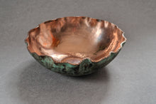 Load image into Gallery viewer, Powlenni bwr wedi'u curo â morthwyl 2 / Burr hammered bowls 2
